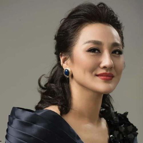 周晓琳资料,才华横溢的青年才俊，引领时代潮流的先锋人物